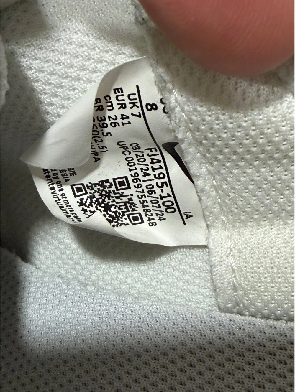 Size 8 - Nike Waffle Debut “Whit Black”